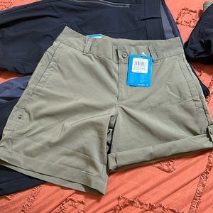 Columbia silver ridge utility short 2”